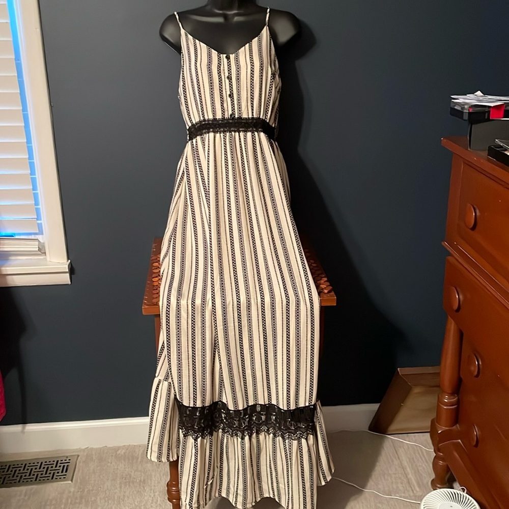 Love Squared maxi dress in cream and black with lace details